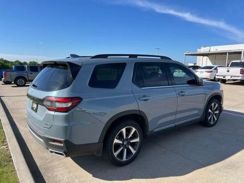 Blue 2023 Honda Pilot Elite