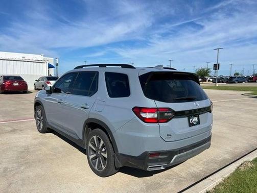 Blue 2023 Honda Pilot Elite