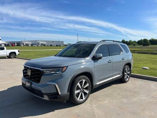 Blue 2023 Honda Pilot Elite