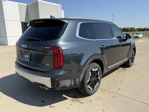 2024 Kia Telluride S