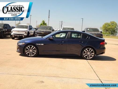 Loire Blue 2018 Jaguar XE 35t R-Sport