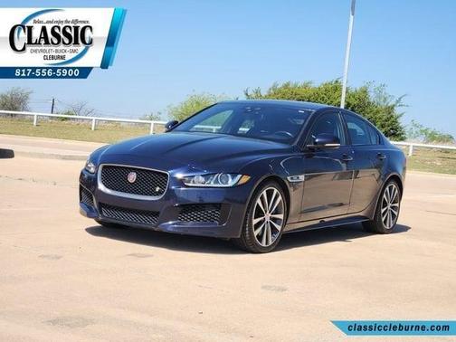 Loire Blue 2018 Jaguar XE 35t R-Sport