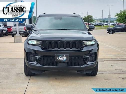 Black 2023 Jeep Grand Cherokee Laredo