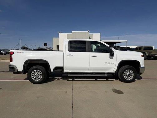2025 Chevrolet Silverado 2500 LT