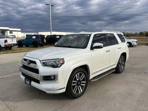 2017 Toyota 4Runner SR5