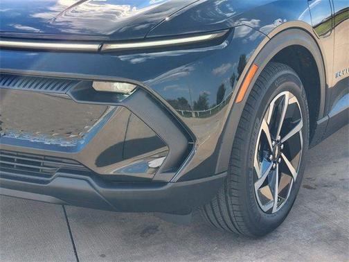 2026 Chevrolet Equinox EV LT 2