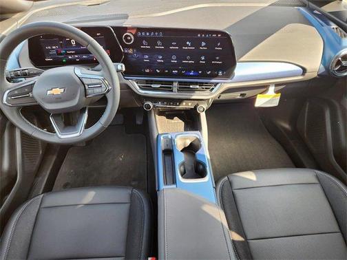 2026 Chevrolet Equinox EV LT 2