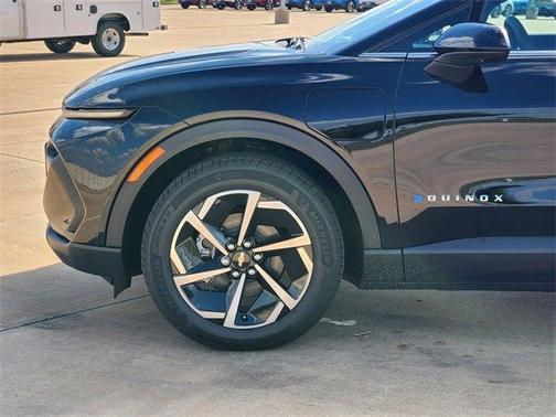 2026 Chevrolet Equinox EV LT 2