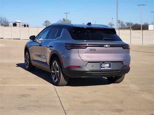 2026 Chevrolet Equinox EV LT 2