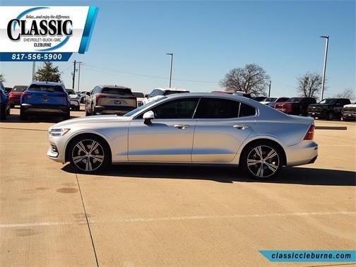 2022 Volvo S60 B5 Inscription