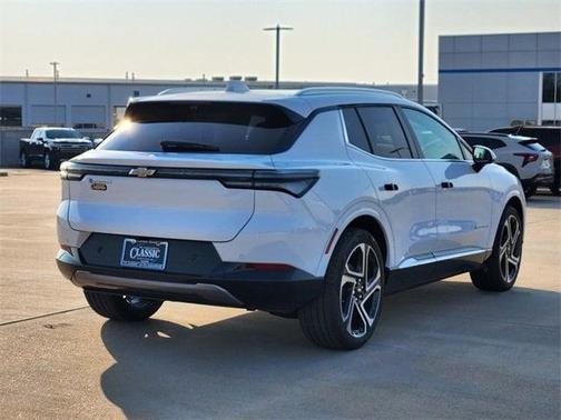 2026 Chevrolet Equinox EV LT 2