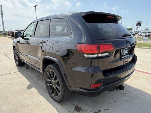 2020 Jeep Grand Cherokee Altitude