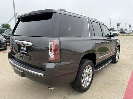 2017 GMC Yukon Denali
