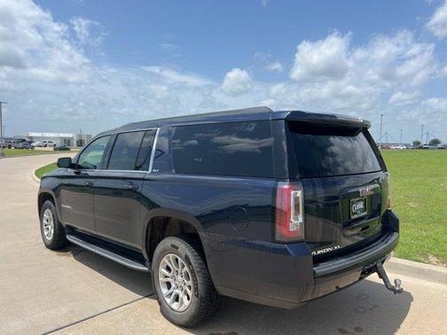 2020 GMC Yukon XL SLT