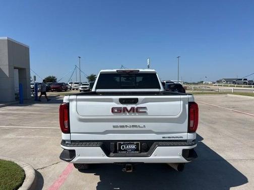 2020 GMC Sierra 2500 Denali