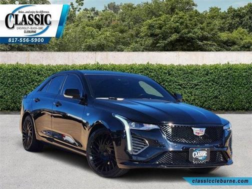 2023 Cadillac CT4 Premium Luxury