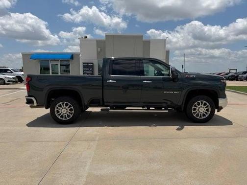 Cypress 2025 Chevrolet Silverado 2500 LTZ