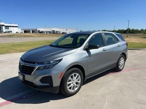 Sterling Gray Metallic 2024 Chevrolet Equinox LS
