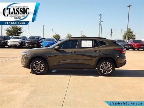 2024 Chevrolet Trax LT