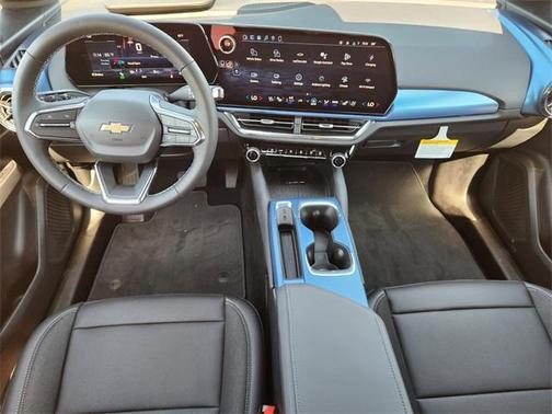 2026 Chevrolet Equinox EV LT 2