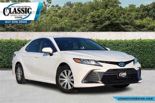 2022 Toyota Camry Hybrid LE