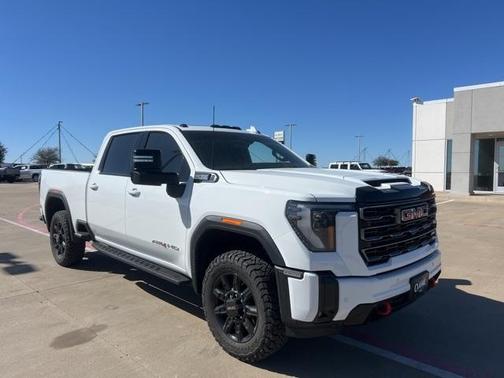 2025 GMC Sierra 2500 AT4