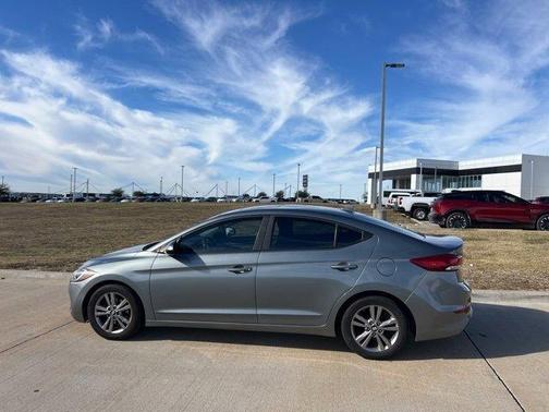2017 Hyundai ELANTRA Value Edition