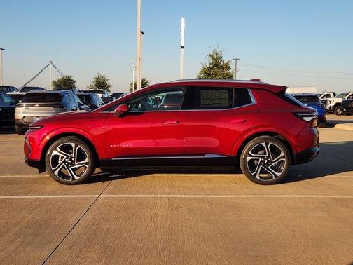 2026 Chevrolet Equinox EV LT 2