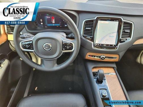 2023 Volvo XC90 B6 Plus 6-Seater