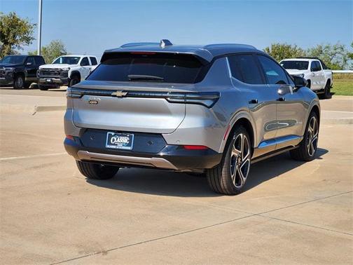 2026 Chevrolet Equinox EV LT 2