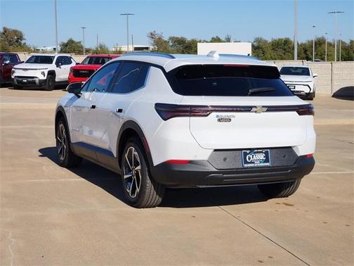 2026 Chevrolet Equinox EV LT 2