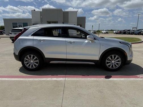 2020 Cadillac XT4 Premium Luxury