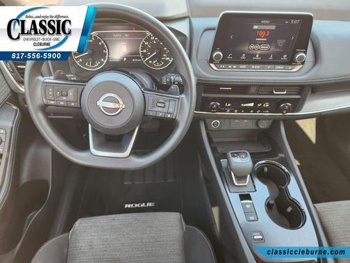 White 2023 Nissan Rogue SV