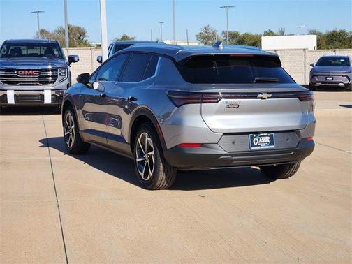 2026 Chevrolet Equinox EV LT 2