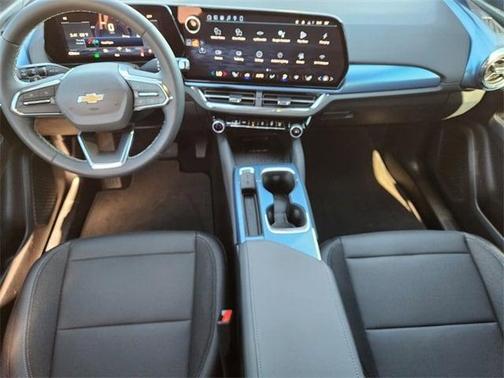 2026 Chevrolet Equinox EV LT 2