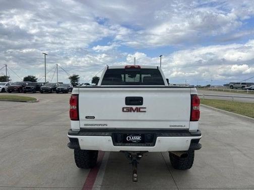 2017 GMC Sierra 2500 Denali