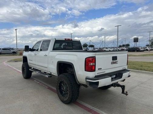 2017 GMC Sierra 2500 Denali