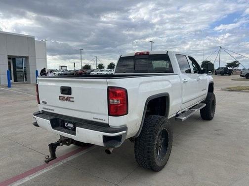 2017 GMC Sierra 2500 Denali