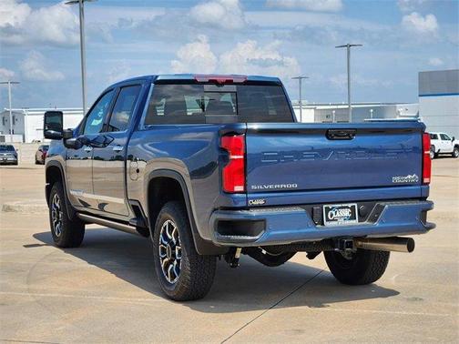 2025 Chevrolet Silverado 2500 High Country