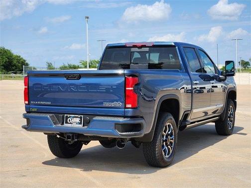 2025 Chevrolet Silverado 2500 High Country