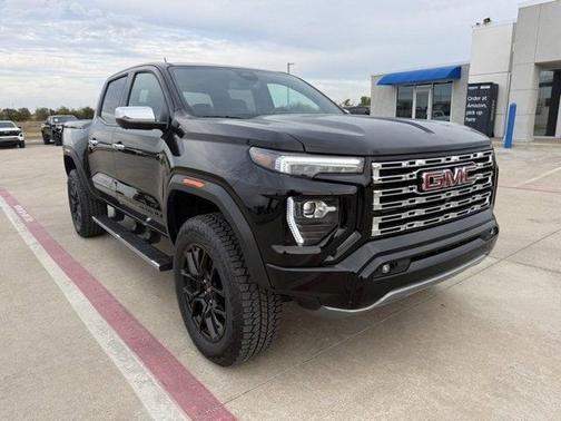 2024 GMC Canyon Denali