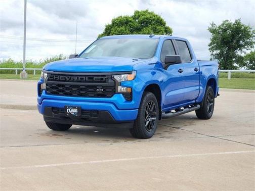 2025 Chevrolet Silverado 1500 Custom