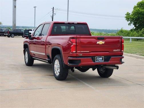 2025 Chevrolet Silverado 2500 High Country