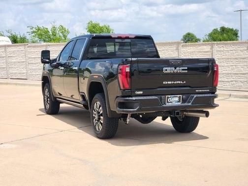 Onyx Black 2026 GMC Sierra 2500 Denali Ultimate