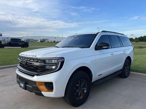 White 2025 Ford Expedition Tremor
