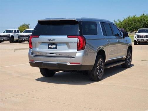 2025 GMC Yukon XL Elevation