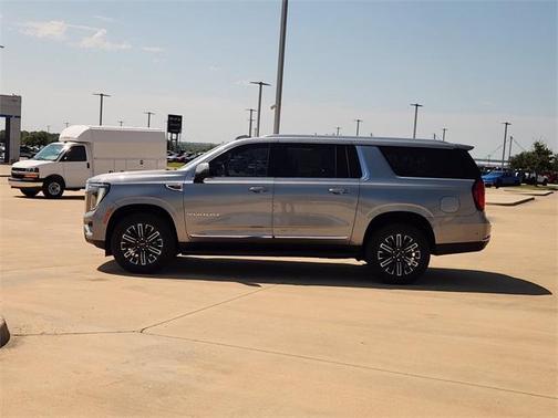 2025 GMC Yukon XL Elevation