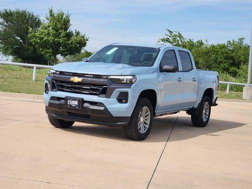 Metallic 2026 Chevrolet Colorado LT