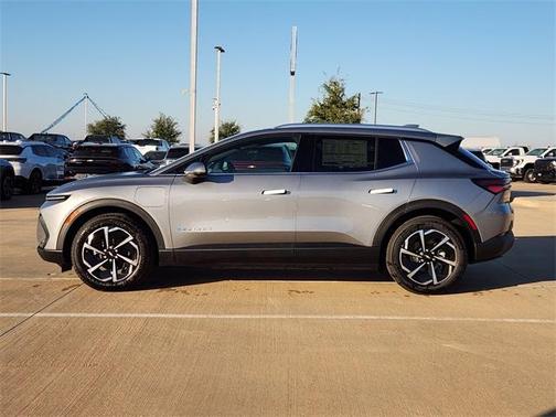 2026 Chevrolet Equinox EV LT 2