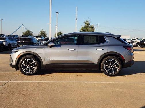 2026 Chevrolet Equinox EV LT 2